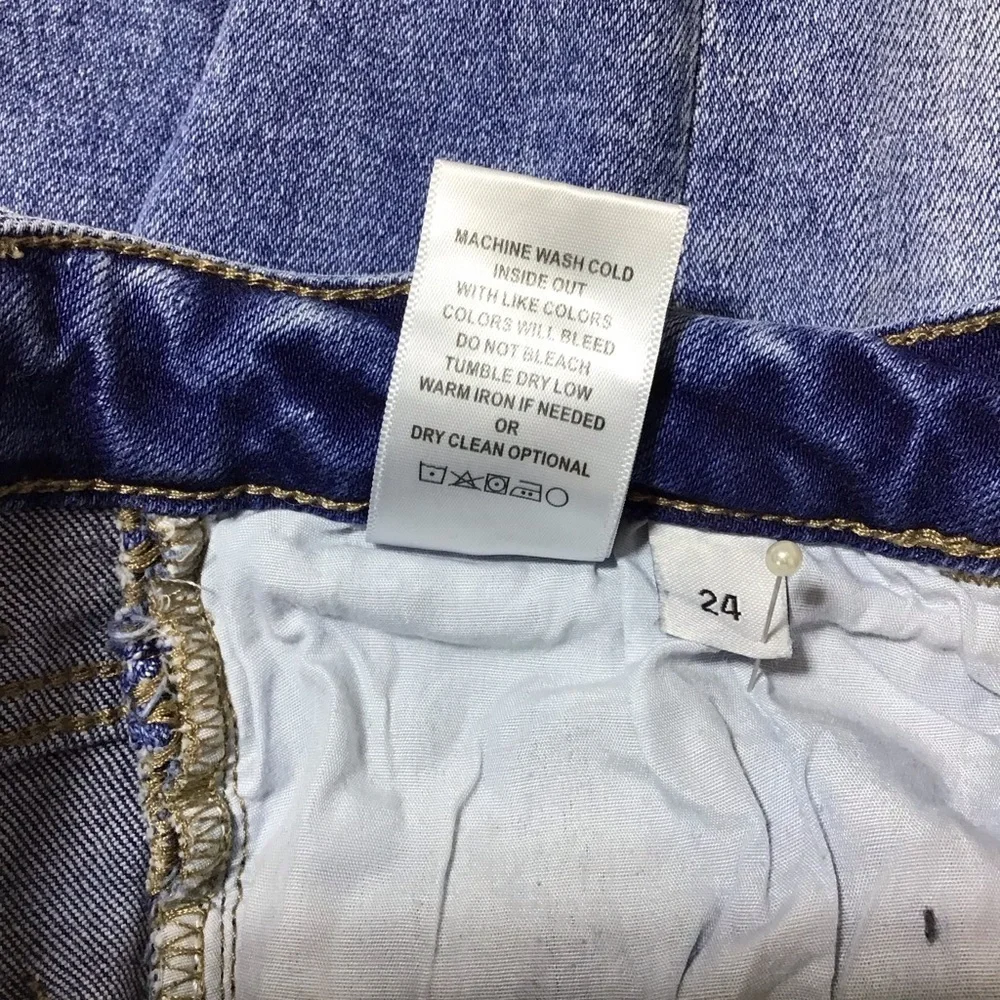 VERVET Straight Leg Ripped Cropped Blue Jeans - Picture 10 of 13